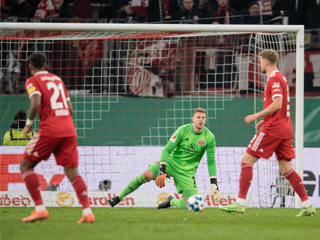 助泰山队扩 助泰山队扩